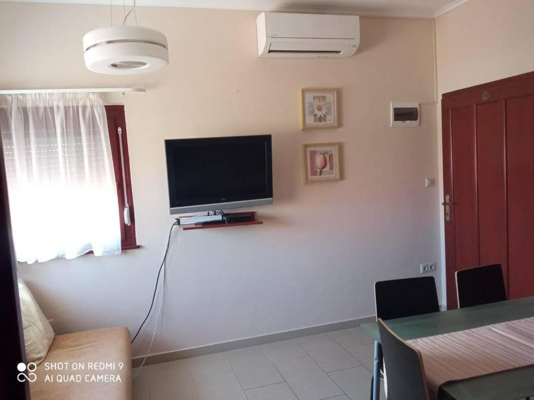 Ferienwohnung Besenyei Apartman Sárvár Exterior foto